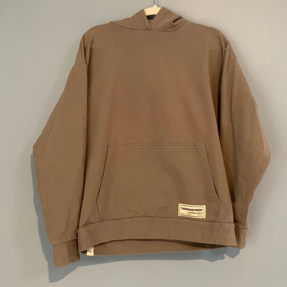 The Giving Movement Hoodie Sweatshirt Organic Cotton Made in the UAE Siz…